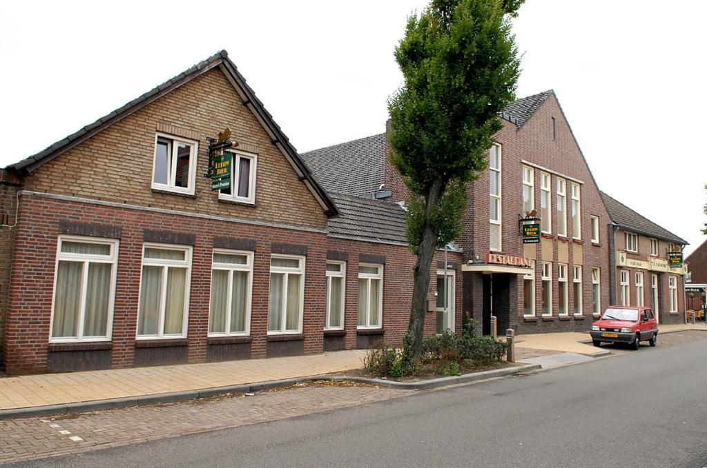 Hotel De Harmonie Linne ภายนอก รูปภาพ