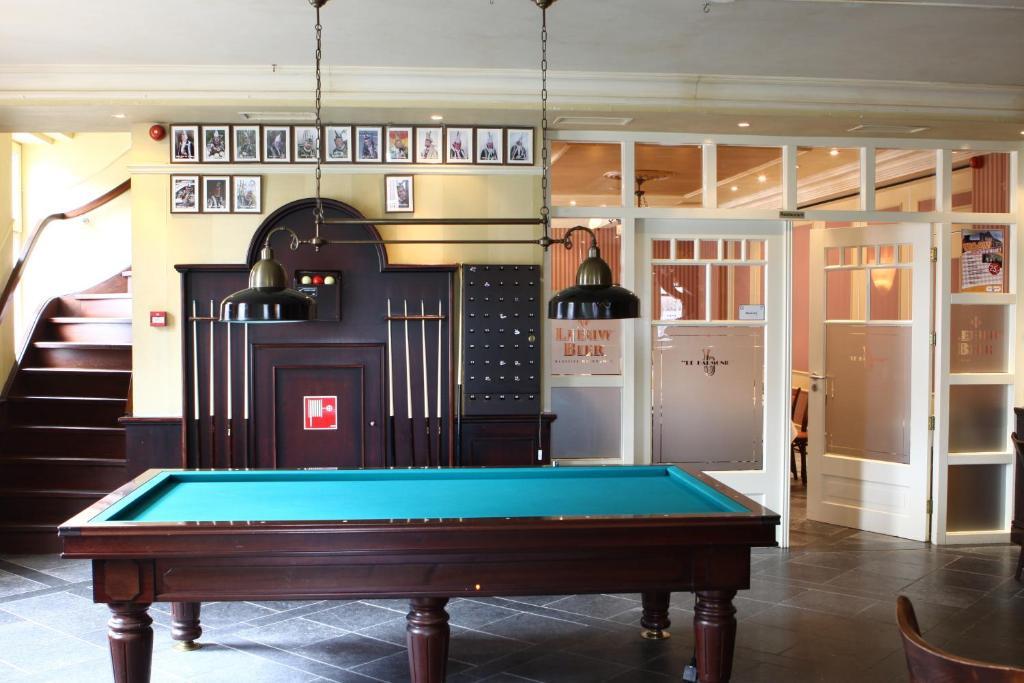 Hotel De Harmonie Linne ภายนอก รูปภาพ